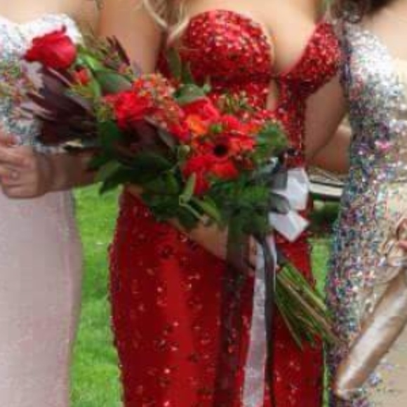 Jovani Dresses & Skirts - 💋 JOVANI Red Gem Studded prom gown size 6